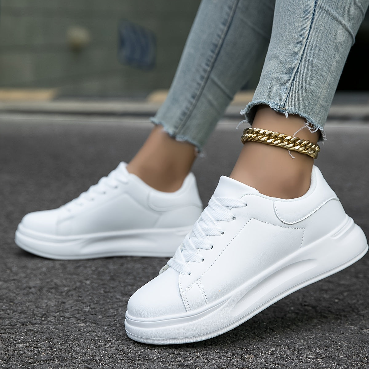 Damen Sneakers – Low-Top – Kunstleder – Schnürung – Bequeme Laufsohle