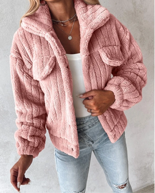 Damen Mantel – Oversized Fit – Flauschige Textur – Knopfverschluss – Hüftlang