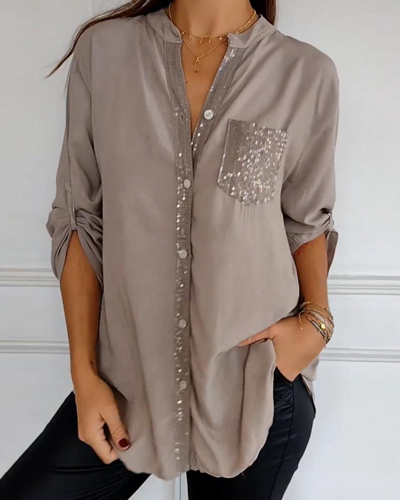 Damen Bluse – Relaxed Fit – Glitzernder Knopfverschluss – Brusttasche – Langarm