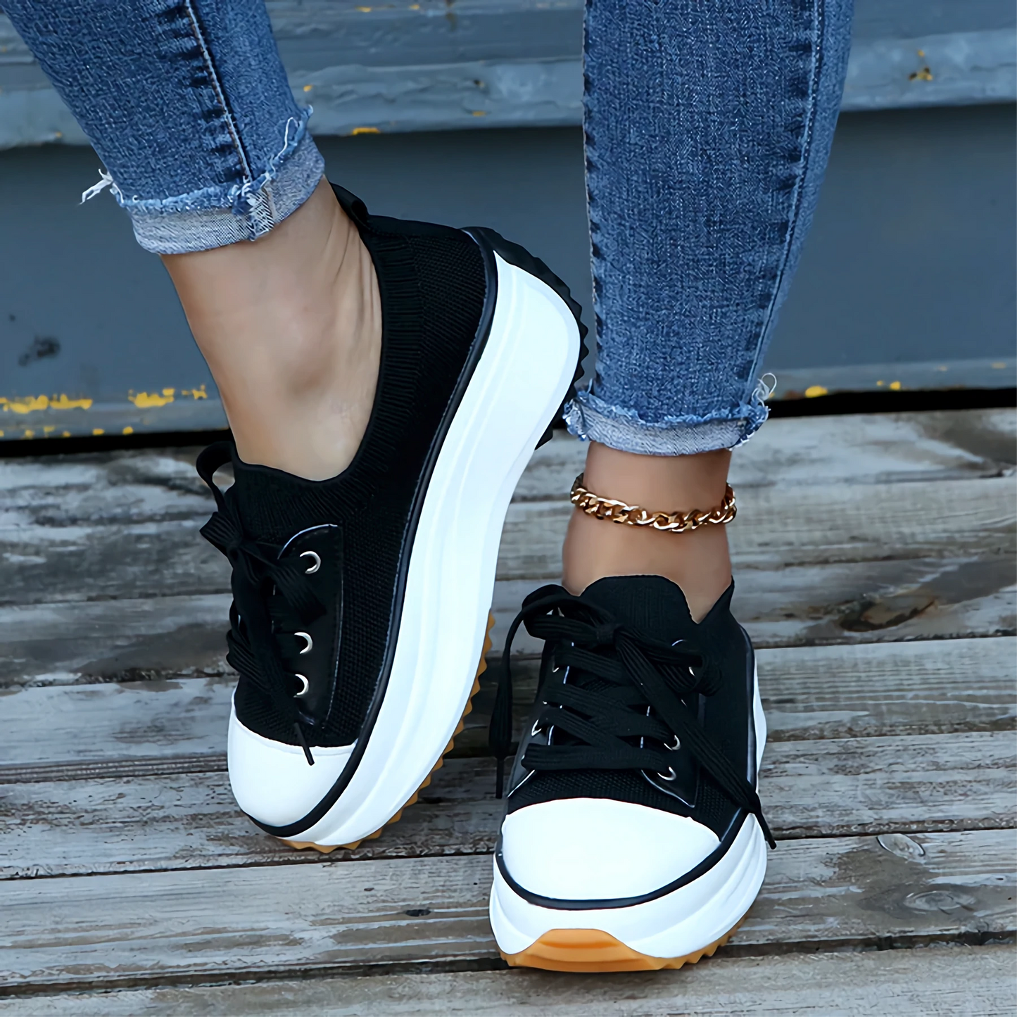Damen Sneakers – Soft Knit – Plateau-Sohle – Atmungsaktiv – Schnürdesign – Casual