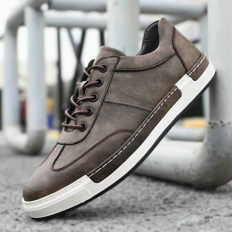 Herren Sneaker – Low Top – Lederoptik – Schnürung – Robuste Gummisohle