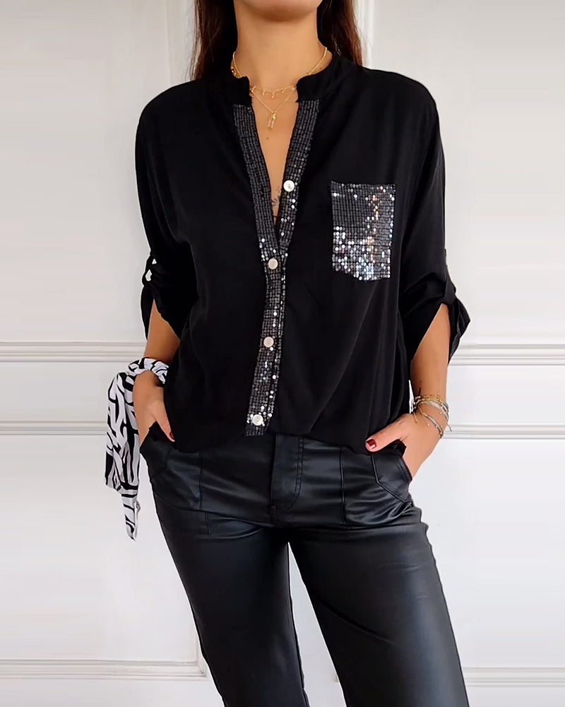 Damen Bluse – Relaxed Fit – Glitzernder Knopfverschluss – Brusttasche – Langarm