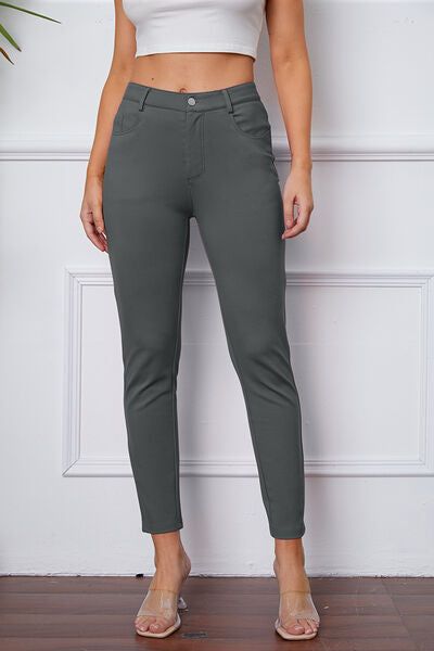 Damen Slim Fit Hose – Stretchkomfort – Glattes Finish – Knopfverschluss – Taschen