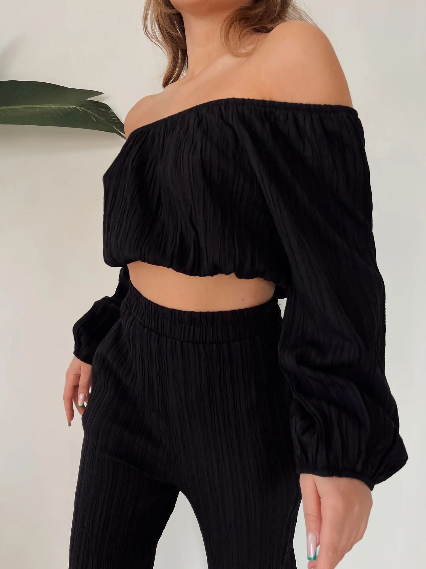 Damen Zweiteiler Set – Off Shoulder Crop Top – Weit Beinschnitt – Elastischer Bund