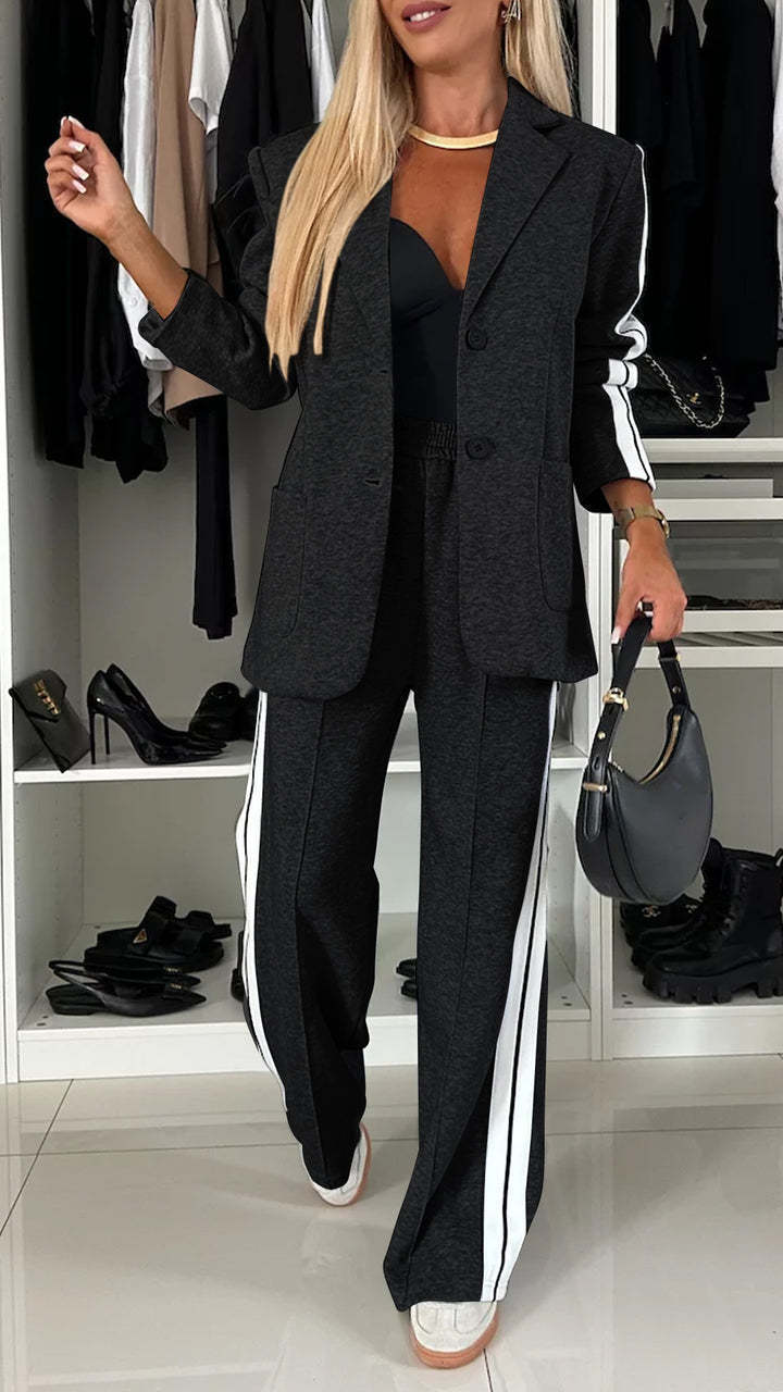Damen Anzugset – Blazer mit Reverskragen – Relaxed Fit – Hose mit Seitenstreifen