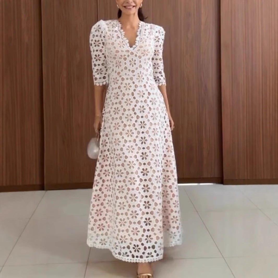 Women’s Maxi Dress - Elegant Lace - A-Line Silhouette - V-Neck - Mid Sleeve Formal Wear