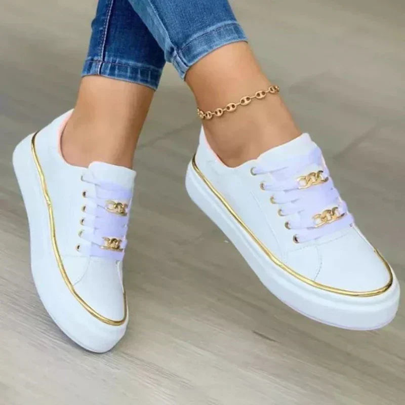 Damen Slip-On Sneaker – Soft Knit – Low-Top – Kettendetail – Atmungsaktiv Komfort