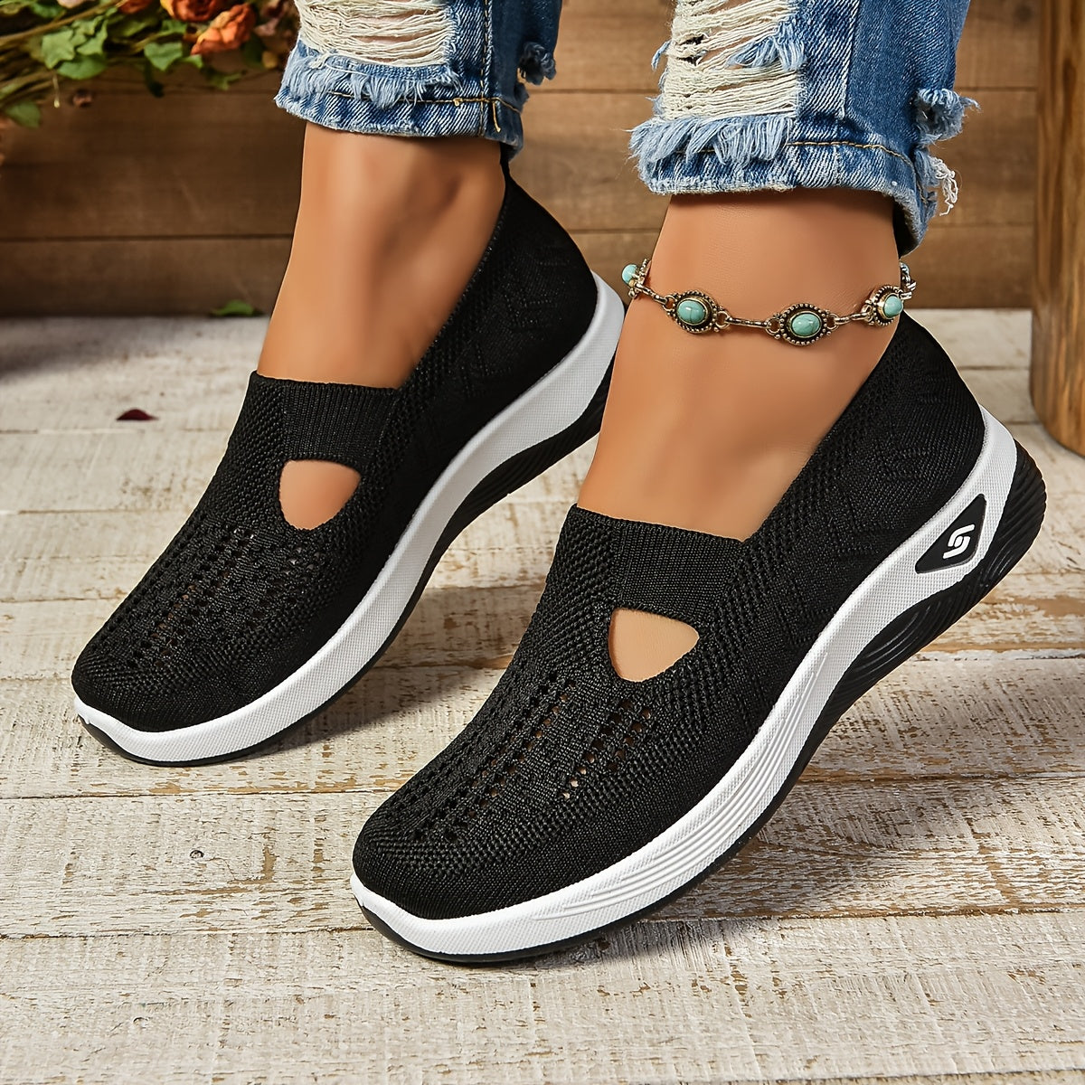 Damen Slip-On Sneaker – Atmungsaktives Strickdesign – Gepolsterte Sohle – Niedriger Schnitt