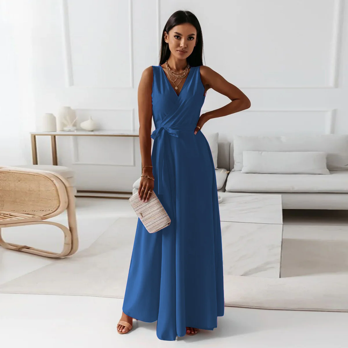 Damen Maxikleid – Luxusstoff – V-Ausschnitt – Ärmellos – Tailliert mit Bindegürtel