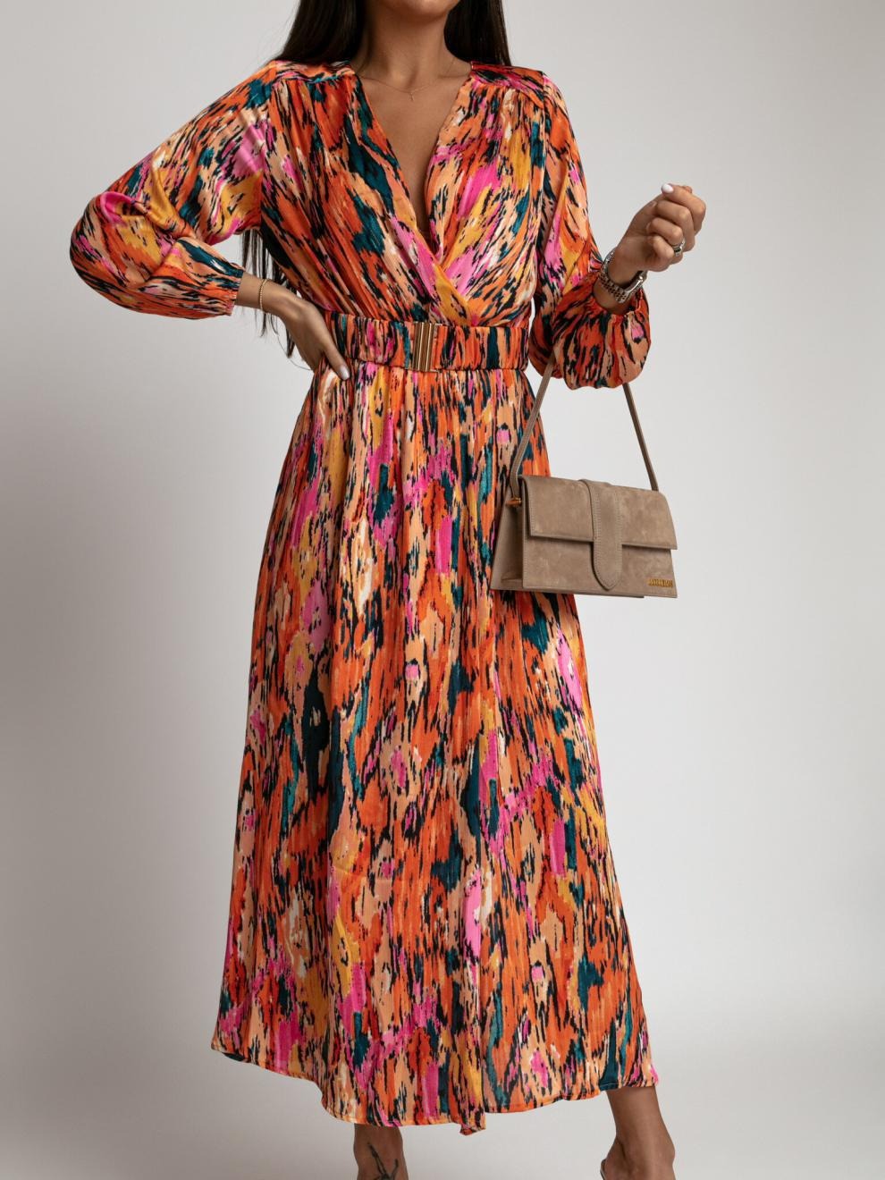 Damen Maxikleid – Lockere Passform – V-Ausschnitt – Taillengürtel – Schlitzrock – Langarm – Gemustert