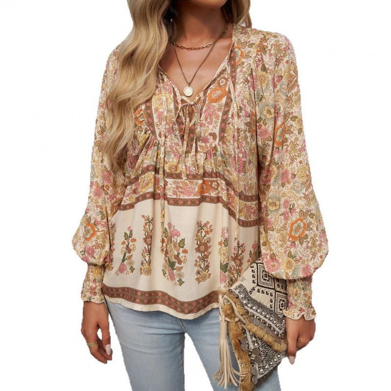 Damen Bluse – Flowy Fit – V-Ausschnitt mit Bindeband – Boho Print – Lange Ärmel