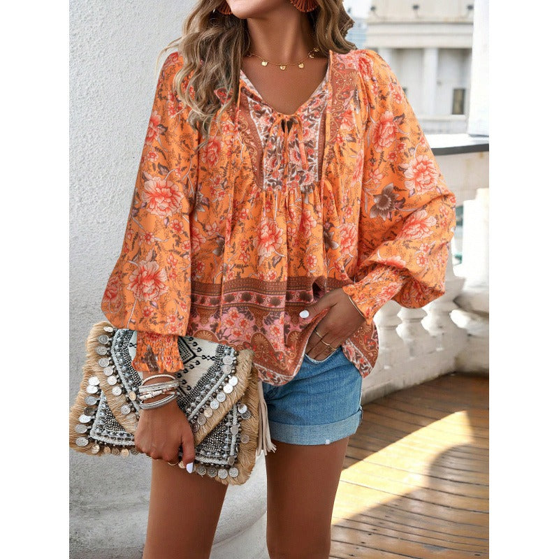 Damen Bluse – Flowy Fit – V-Ausschnitt mit Bindeband – Boho Print – Lange Ärmel