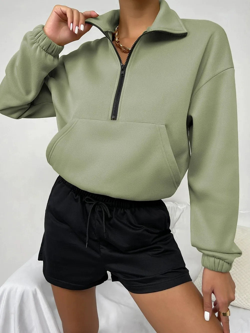 Damen Pullover – Fleece-Innenseite – Lockerer Schnitt – Stehkragen – Reißverschluss – Kängurutasche – Elastische Ärmelbündchen