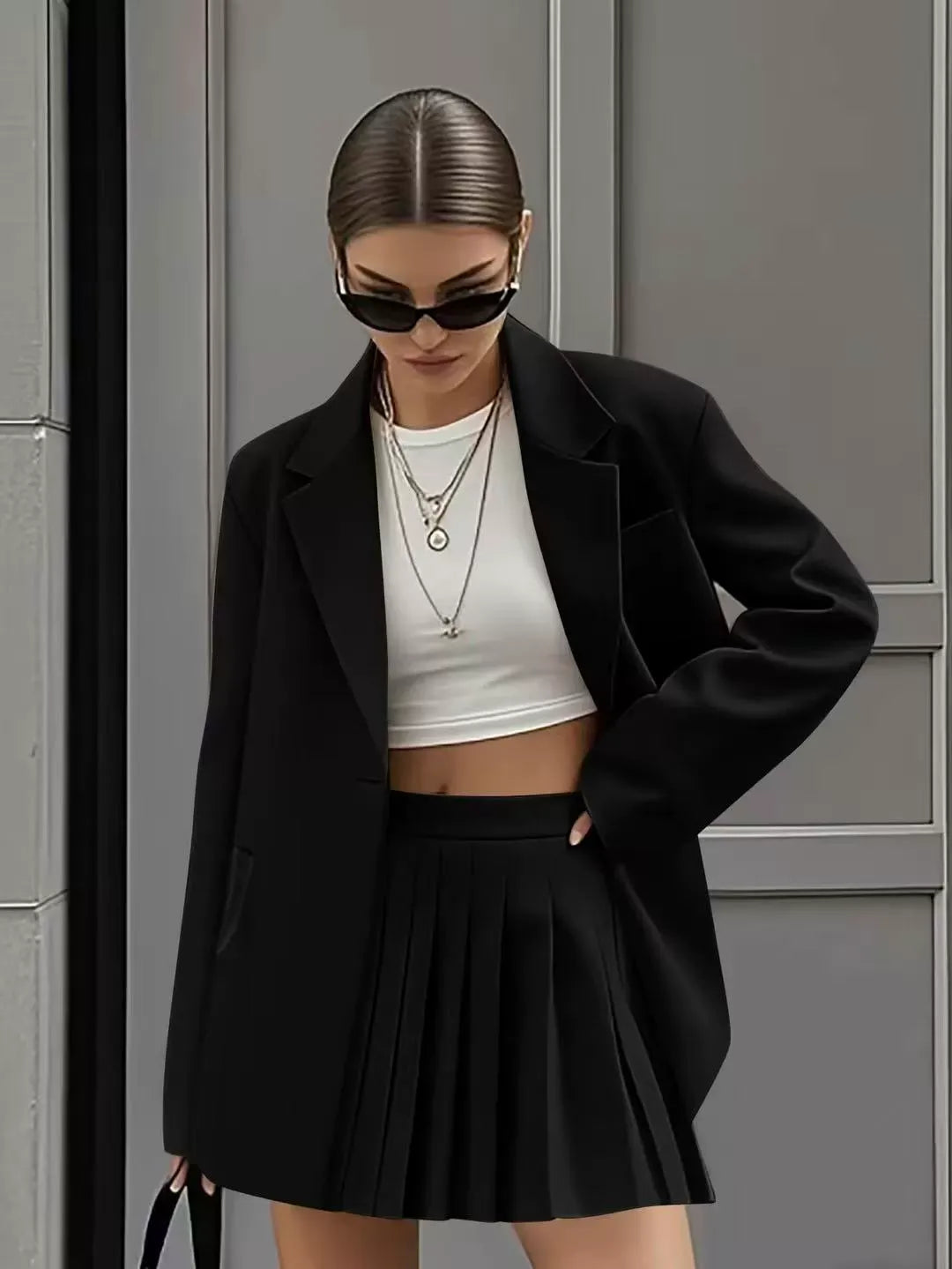 Damen Blazer – Oversized Fit – Strukturierter Schnitt – Glattes Gewebe – Flap-Taschen