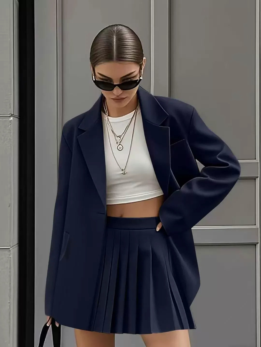 Damen Blazer – Oversized Fit – Strukturierter Schnitt – Glattes Gewebe – Flap-Taschen