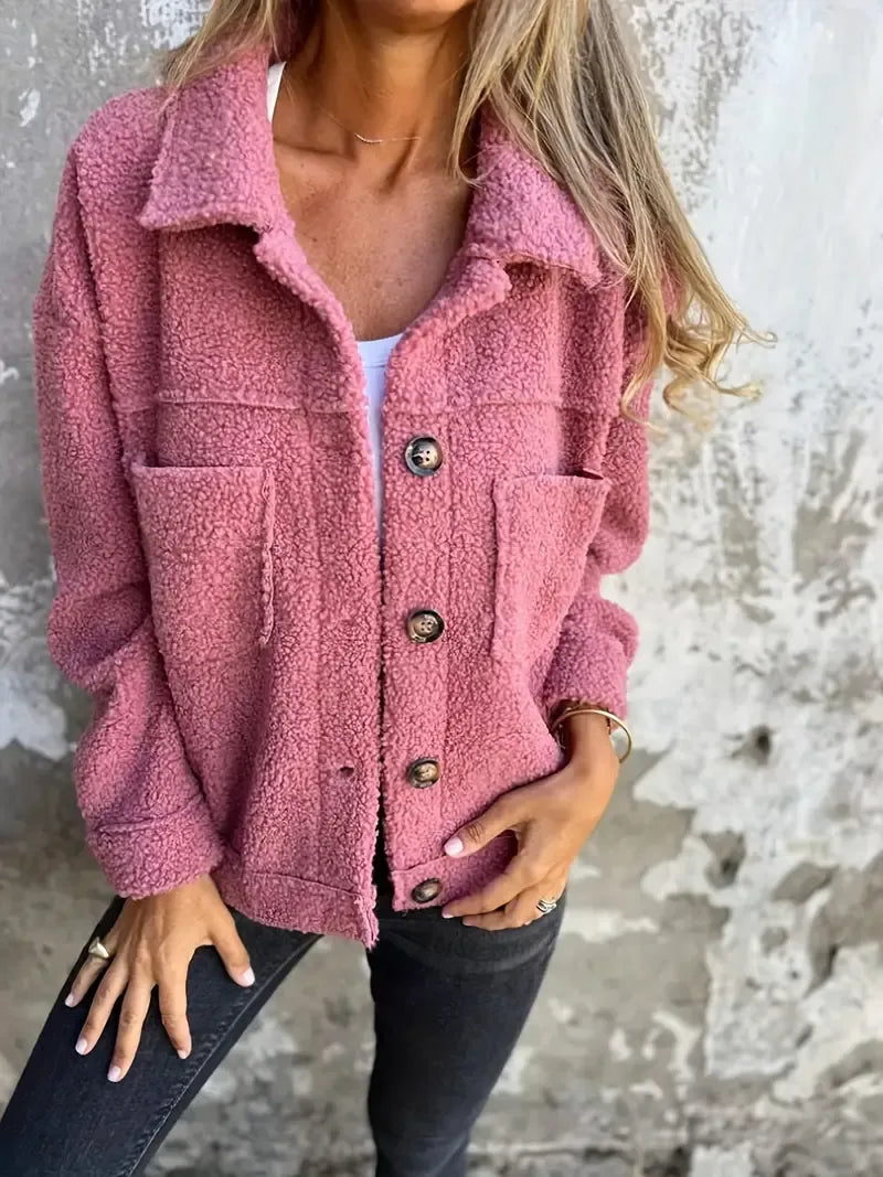 Damen Mantel – Oversize Schnitt – Flauschiger Stoff – Knopfverschluss – Midilänge Casual
