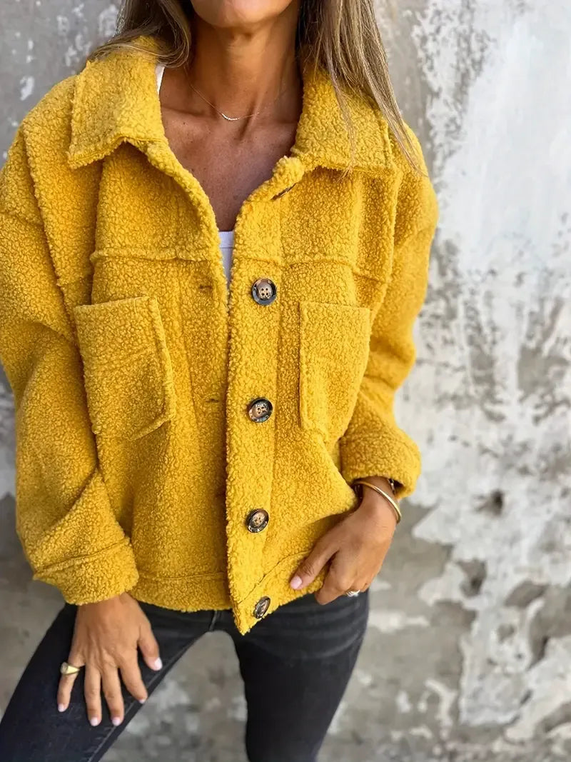 Damen Mantel – Oversize Schnitt – Flauschiger Stoff – Knopfverschluss – Midilänge Casual