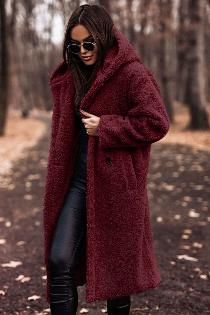 Damen Teddy Mantel – Oversized Schnitt – Flauschiger Fleece – Kapuze – Lang Offen