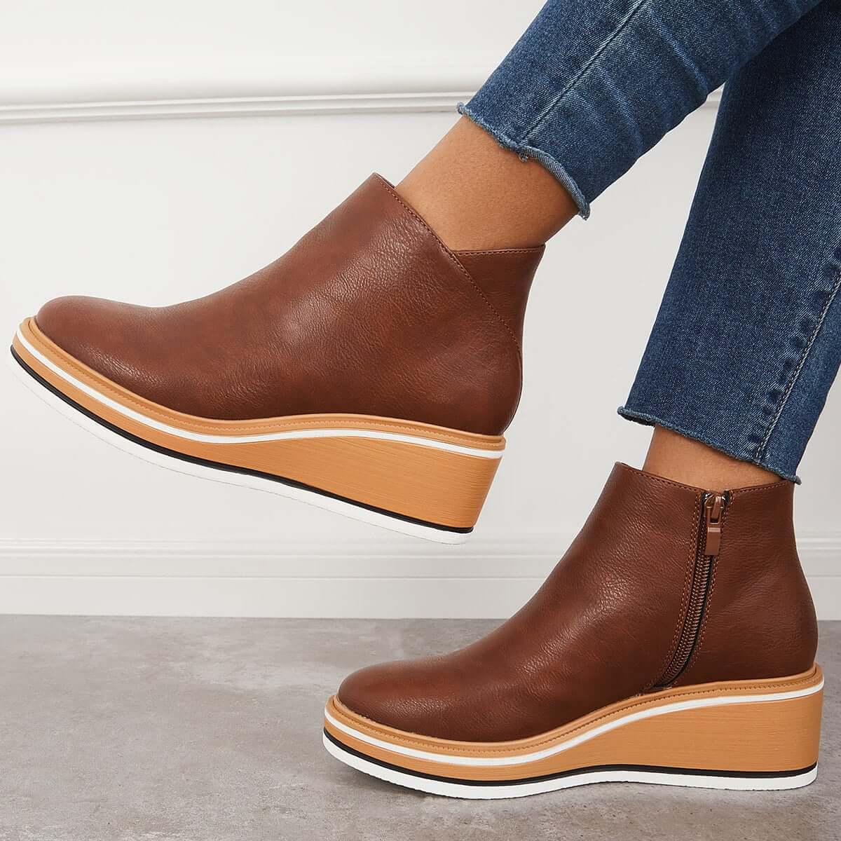 Damen Stiefeletten – Plattformsohle – Seitlicher Reißverschluss – Rundzehenform