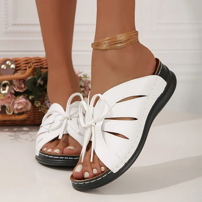 Damen Sandalen – Schnürung – Weiches Fußbett – Atmungsaktive Cut-Outs