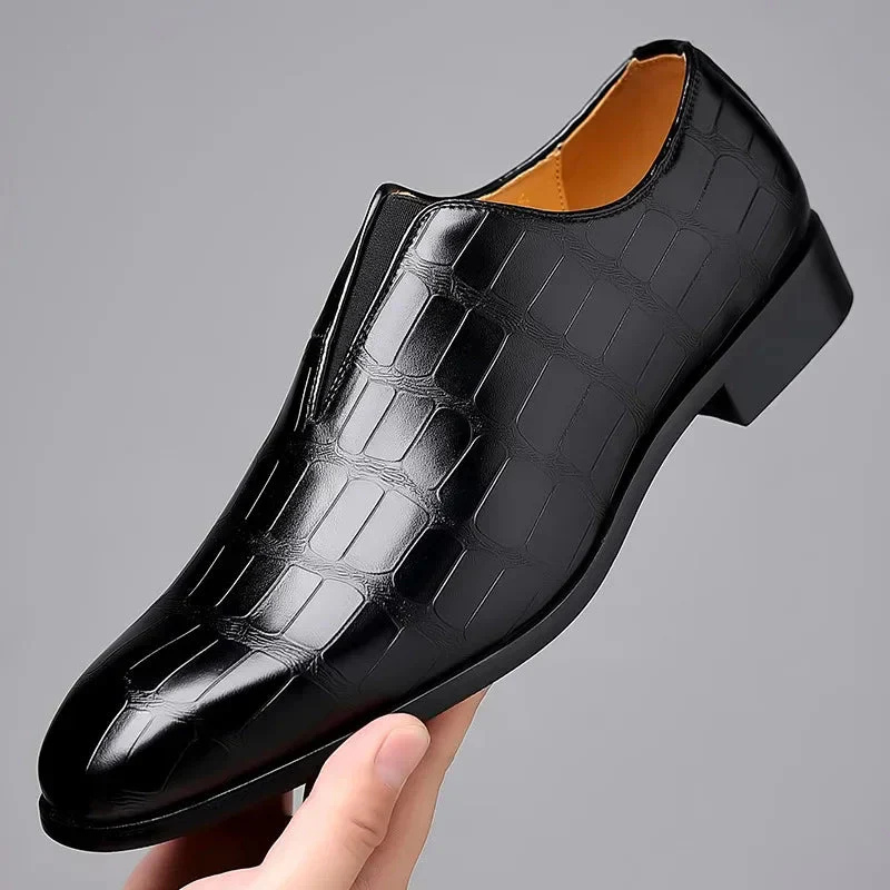 Herren Slipper – Glanzoptik – Krokoprägung – Eleganter Low-Top Business-Schuh