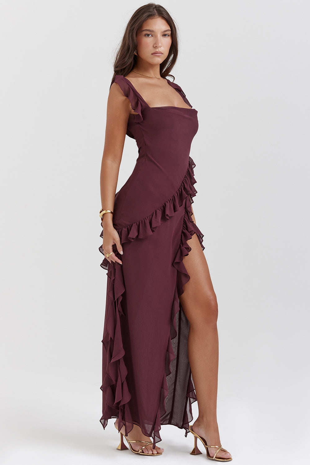 Damen Maxikleid – Elegante Passform – Verstellbare Träger – Rüschen – Hoher Schlitz