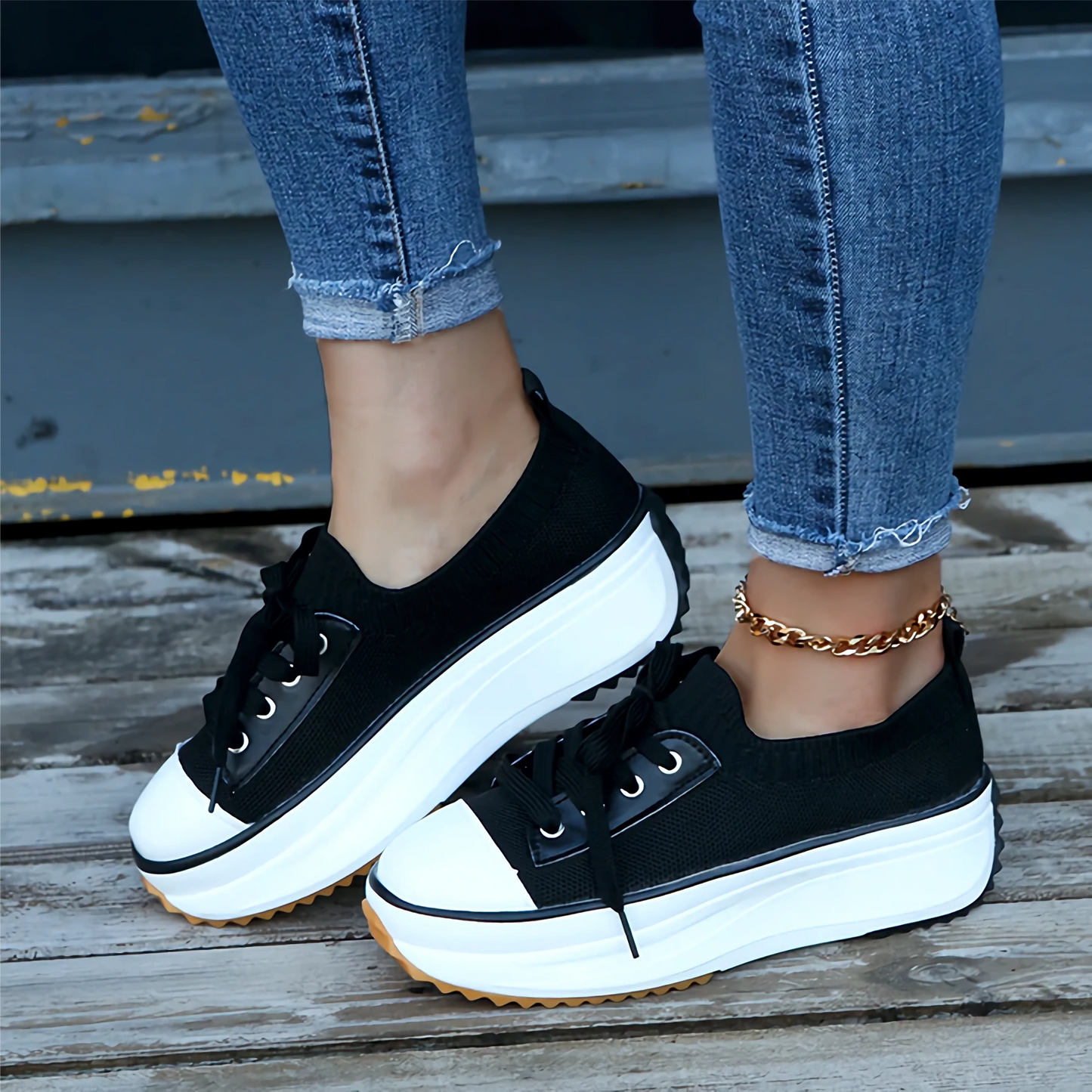 Damen Sneakers – Soft Knit – Plateau-Sohle – Atmungsaktiv – Schnürdesign – Casual