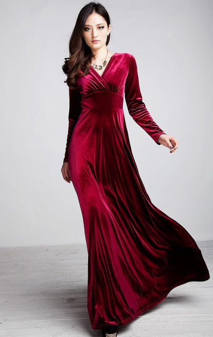 Damen Abendkleid – Langarm – V-Ausschnitt – Wickeloptik – Bodenlang aus Samt