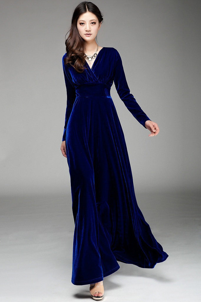 Damen Abendkleid – Langarm – V-Ausschnitt – Wickeloptik – Bodenlang aus Samt