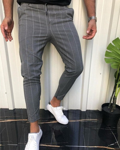 Herren Slim Fit Hose – Atmungsaktives Material – Streifenmuster – Knöchellang