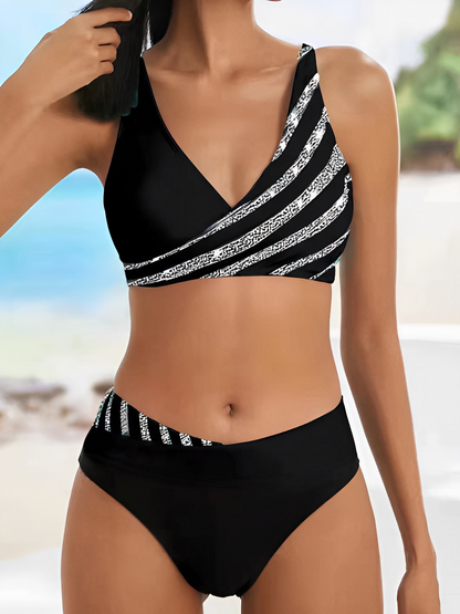 Damen Bikini Set – Asymmetrischer Schnitt – Atmungsaktiver Stretch – Streifen Design