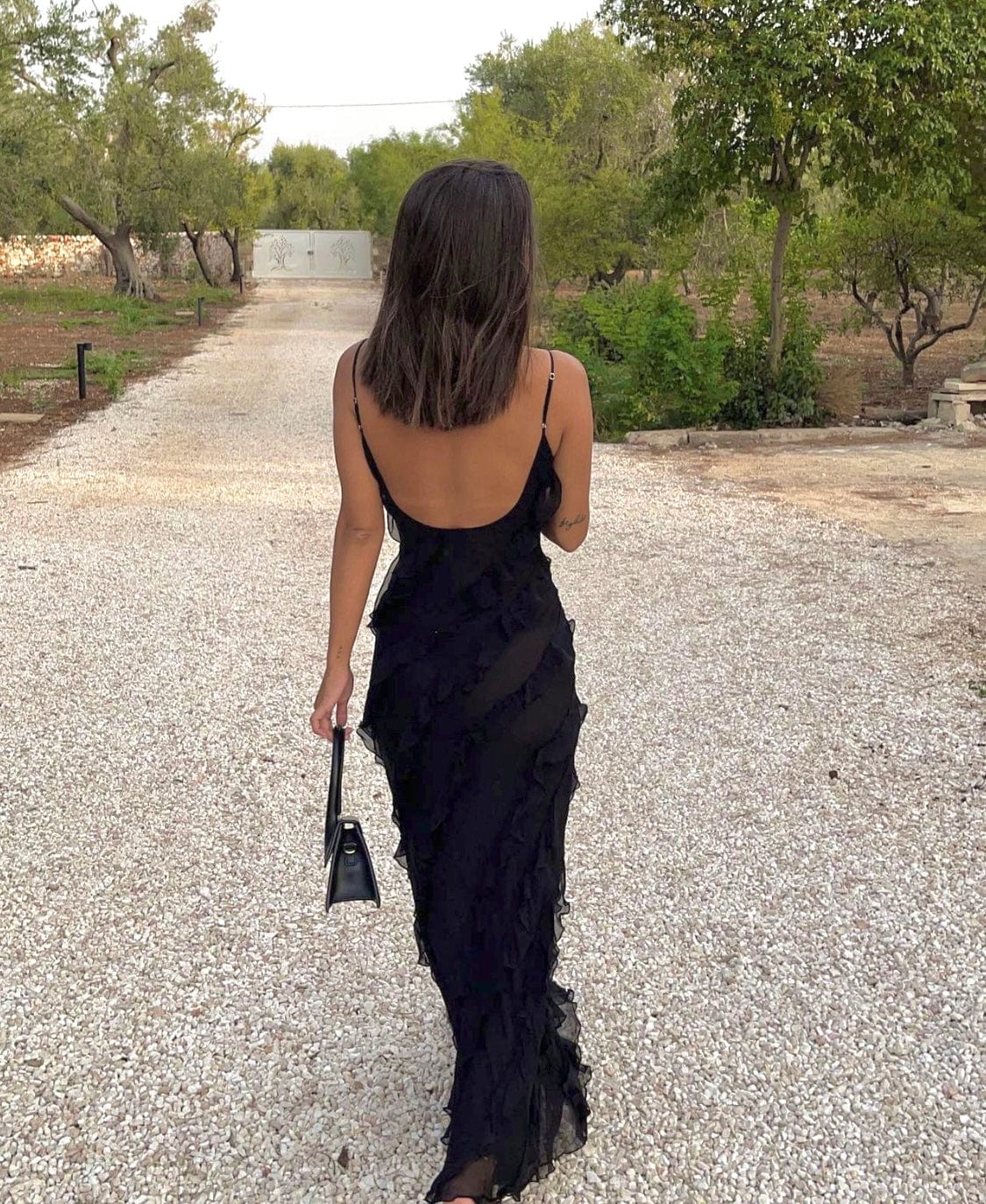 Damen Maxikleid – Schlanke Passform – Rüschen – Spaghettiträger – Eleganter Fall