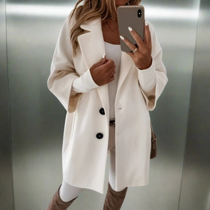 Damen Mantel – Relaxed Fit – Wolloptik – Klassischer Reverskragen – Knopfverschluss