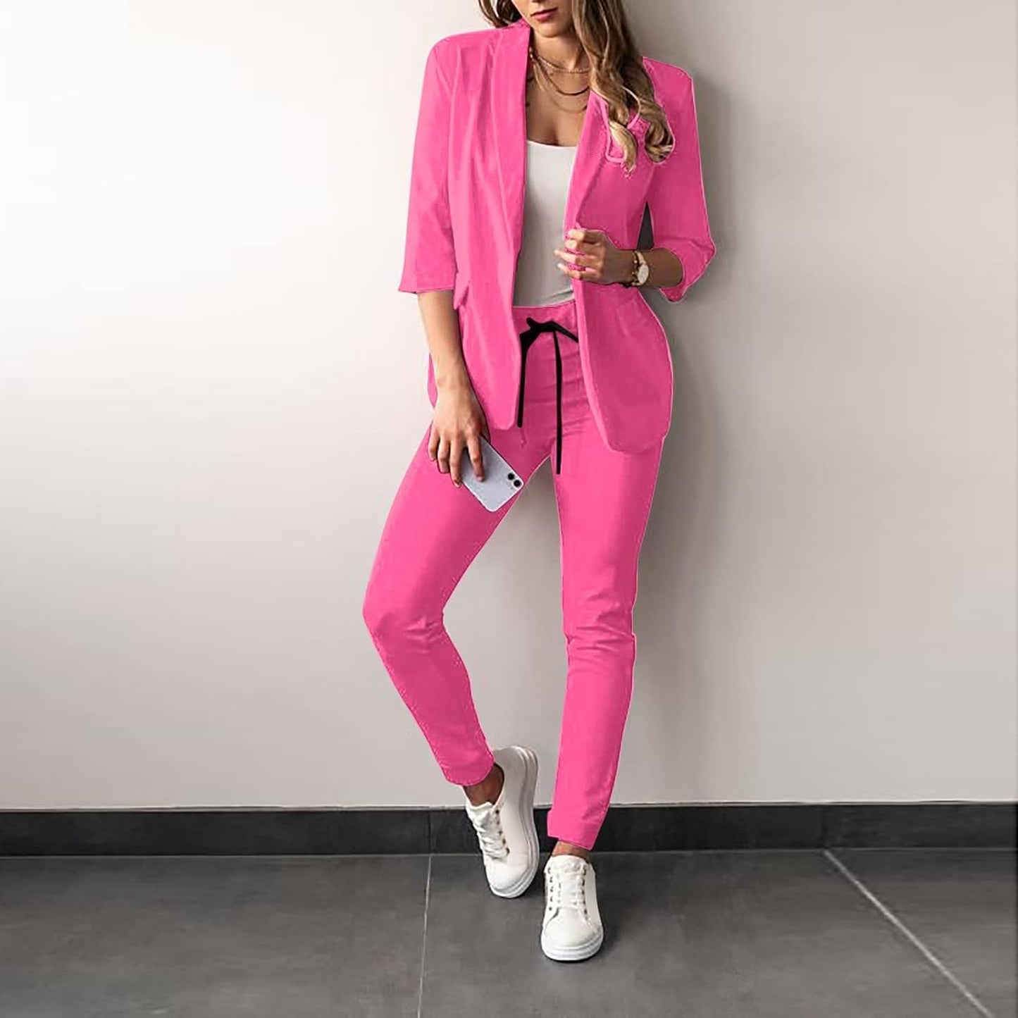 Damen Anzug Set – Taillierter Blazer – Slim Fit Hose – Atmungsaktiver Luxusstoff