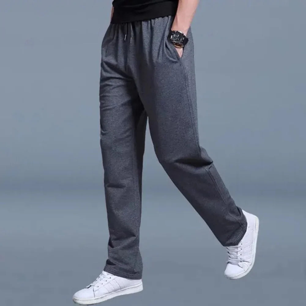 Herren Jogginghose – Relaxed Fit – Atmungsaktive Mischung – Elastischer Bund – Freizeit
