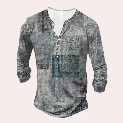 Herren Pullover – Relaxed Fit – Soft Knit – Henley Kragen – Patchwork Design