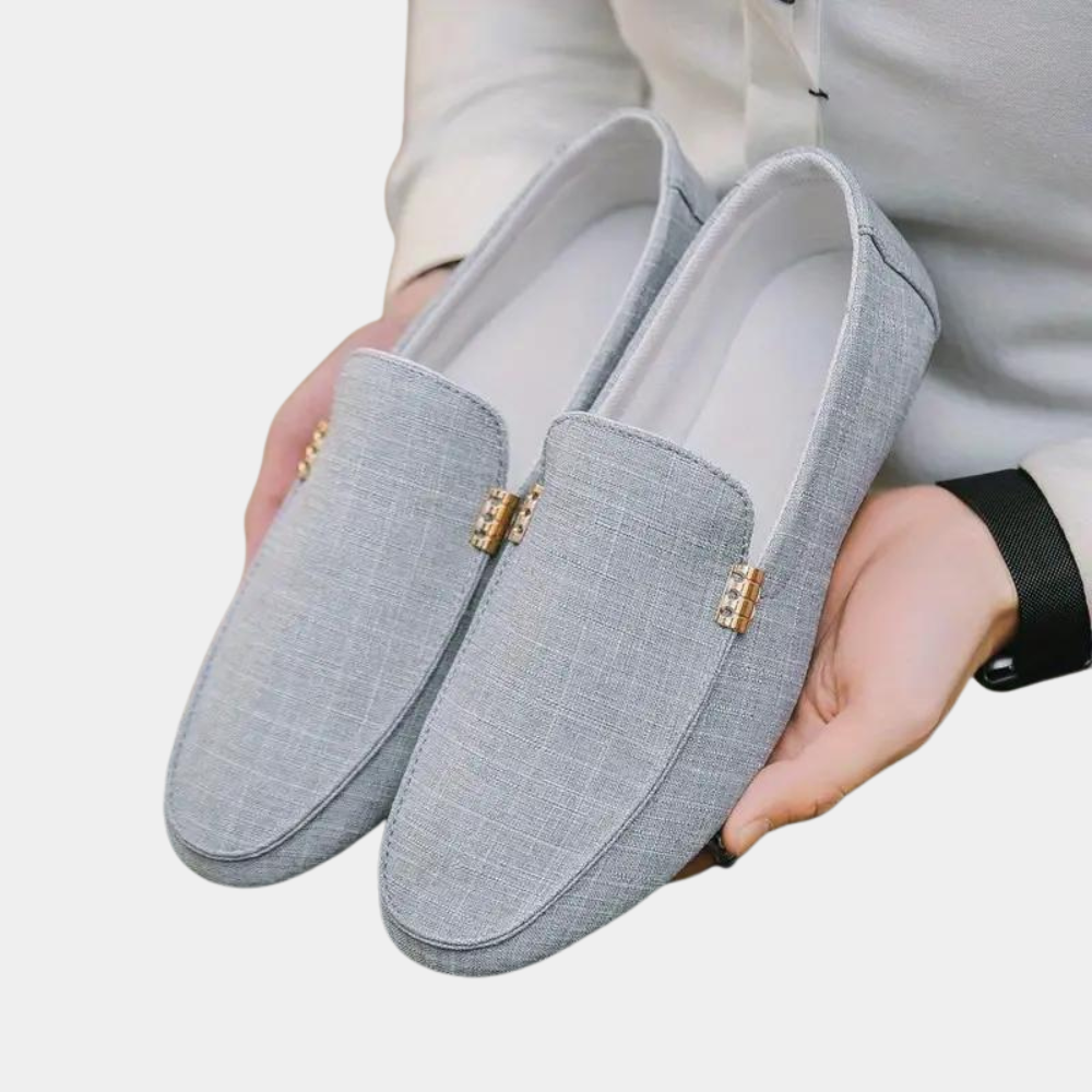 Herren Loafer – Slip-On Design – Atmungsaktives Geflecht – Metallakzent – Elegant