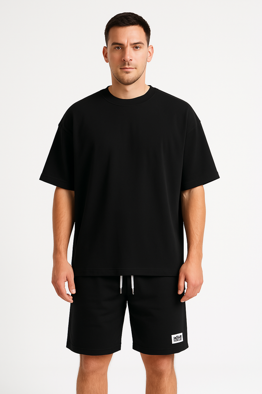 Herren Trainingsset – Lockerer Schnitt – Atmungsaktives Funktionsmaterial – Kurzarm & Shorts