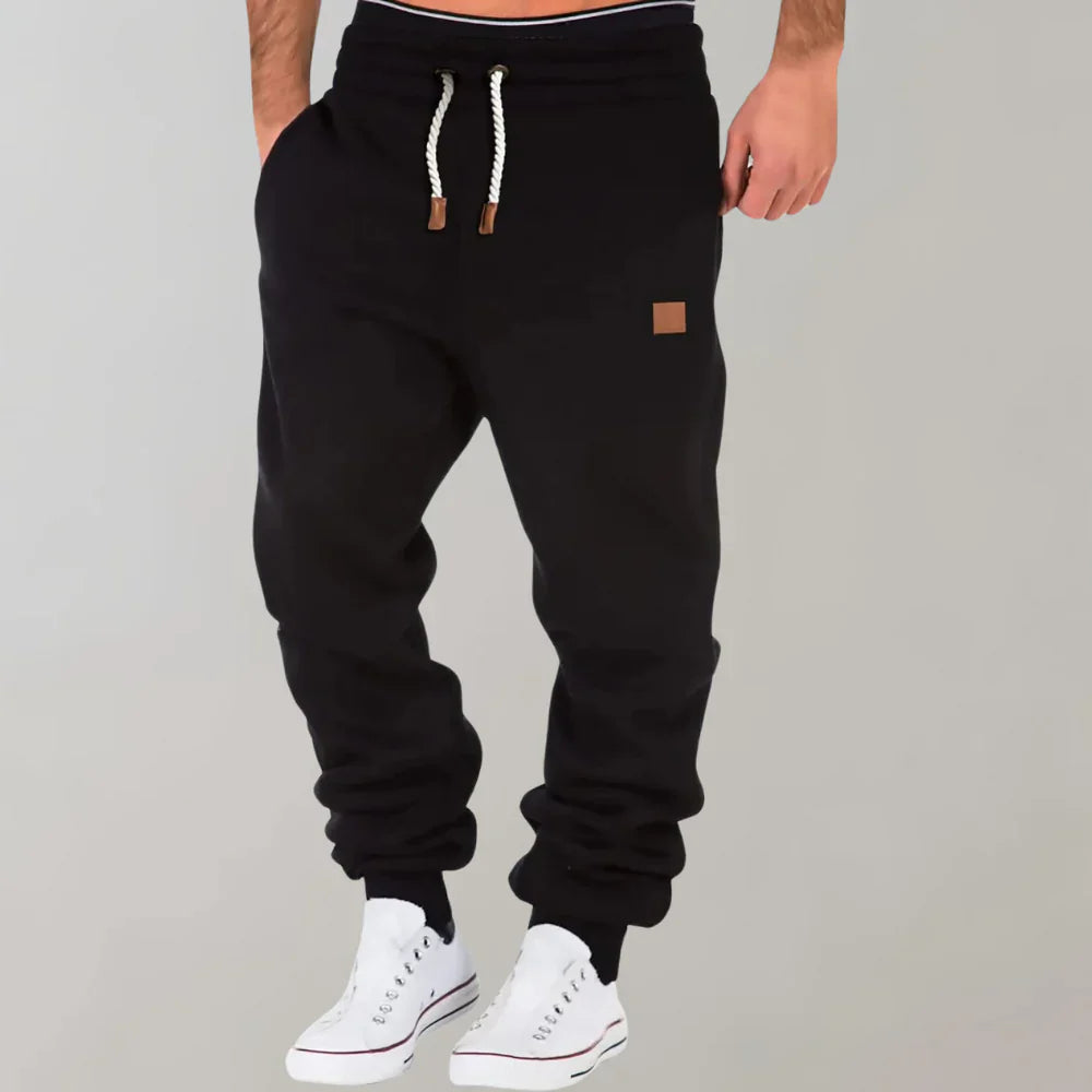 Herren Jogginghose – Relaxed Fit – Soft Knit – Tapered Leg – Elastischer Bund