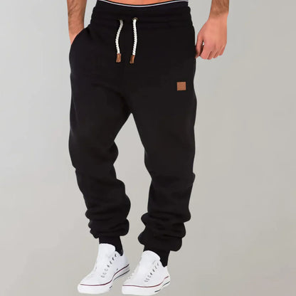 Herren Jogginghose – Relaxed Fit – Soft Knit – Tapered Leg – Elastischer Bund