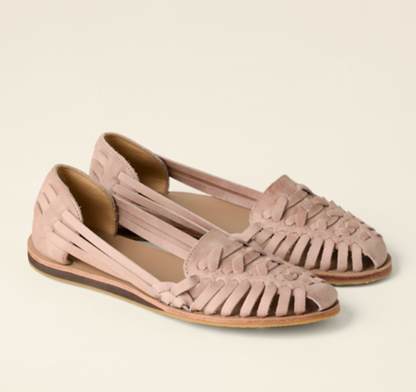 Damen Sandalen – Geschlossene Spitze – Strappy Design – Flache Sohle – Slingback