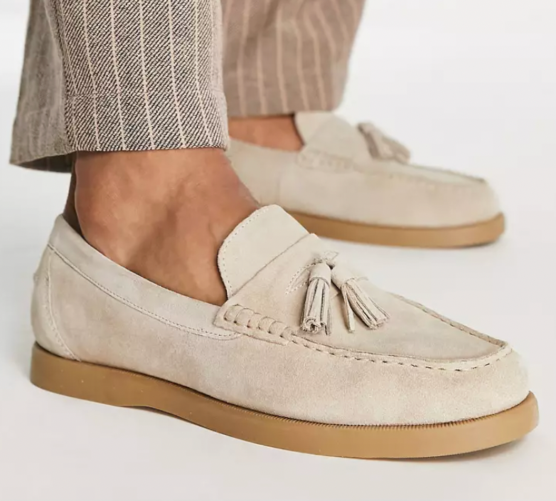 Herren Loafer – Slip-On Design – Tassel Detail – Weiches Finish – Schmaler Sitz