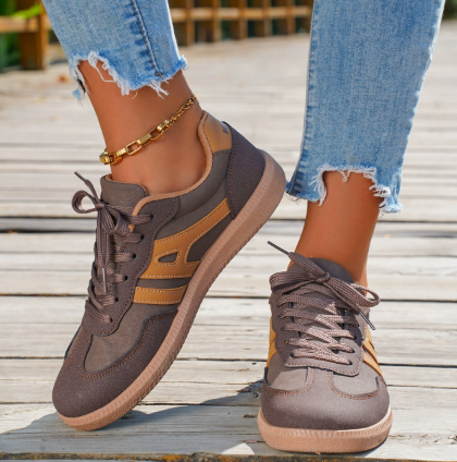 Damen Sneaker – Atmungsaktive Mischung – Low Top – Sportlicher Look – Schnürung