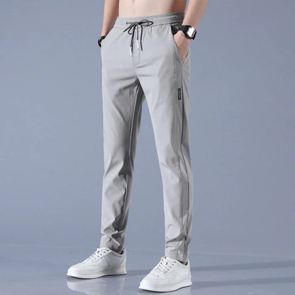 Herren Jogginghose – Schlanke Passform – Atmungsaktive Mischung – Elastikbund