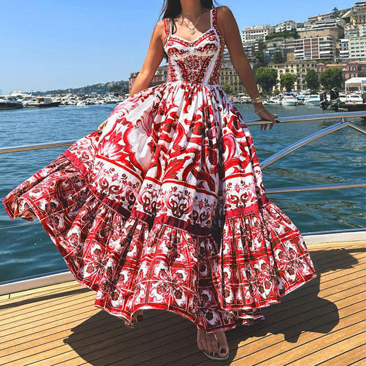 Damen Trägerkleid – Luftiges Design – Fließender Schnitt – Stufenrock – Allover-Print