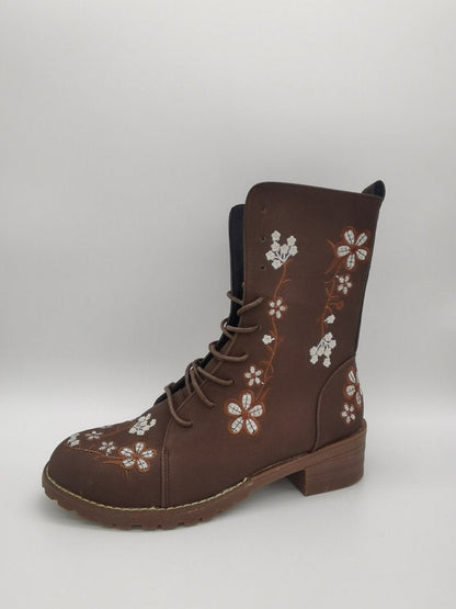 Damen Mid-Calf Boots – Strukturierte Passform – Stickerei – Blockabsatz – Reißverschluss