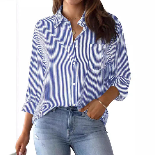 Damen Bluse – Lockerer Schnitt – Naturfasern – Gestreift mit Knopfleiste