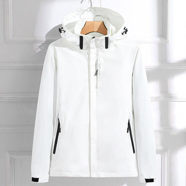 Damen Regenjacke – Wasserabweisend – Mit Kapuze – Hüftlanger Schnitt – Atmungsaktiv