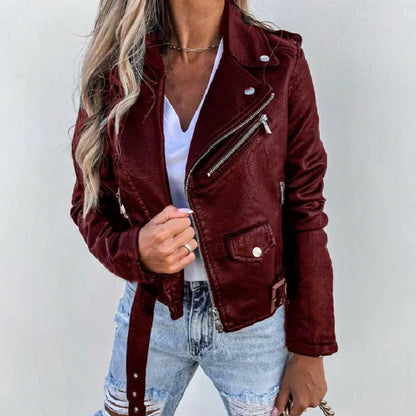 Damen Bikerjacke – Lederoptik – Taillierter Schnitt – Kurze Länge – Asymmetrischer Reißverschluss – Taillengürtel