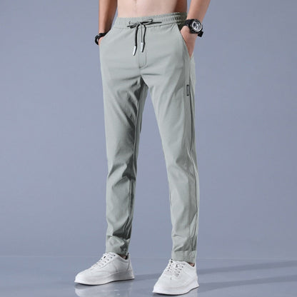Herren Jogginghose – Schlanke Passform – Atmungsaktive Mischung – Elastikbund